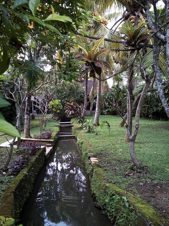 Madra Homestay Ubud  Exterior photo